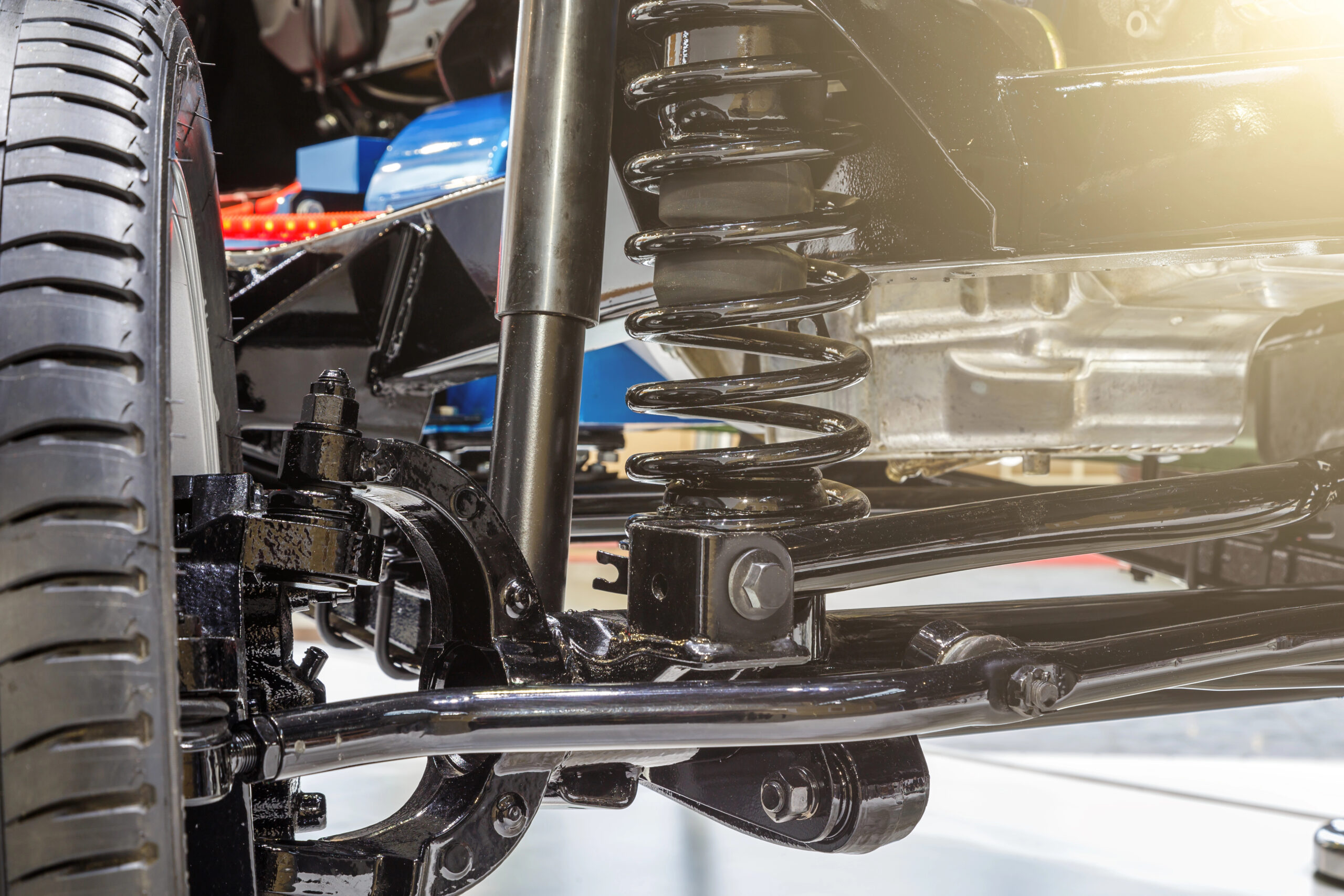Shocks vs. Struts: What’s the Difference? 